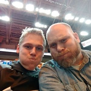 Meet your Posher, Robby